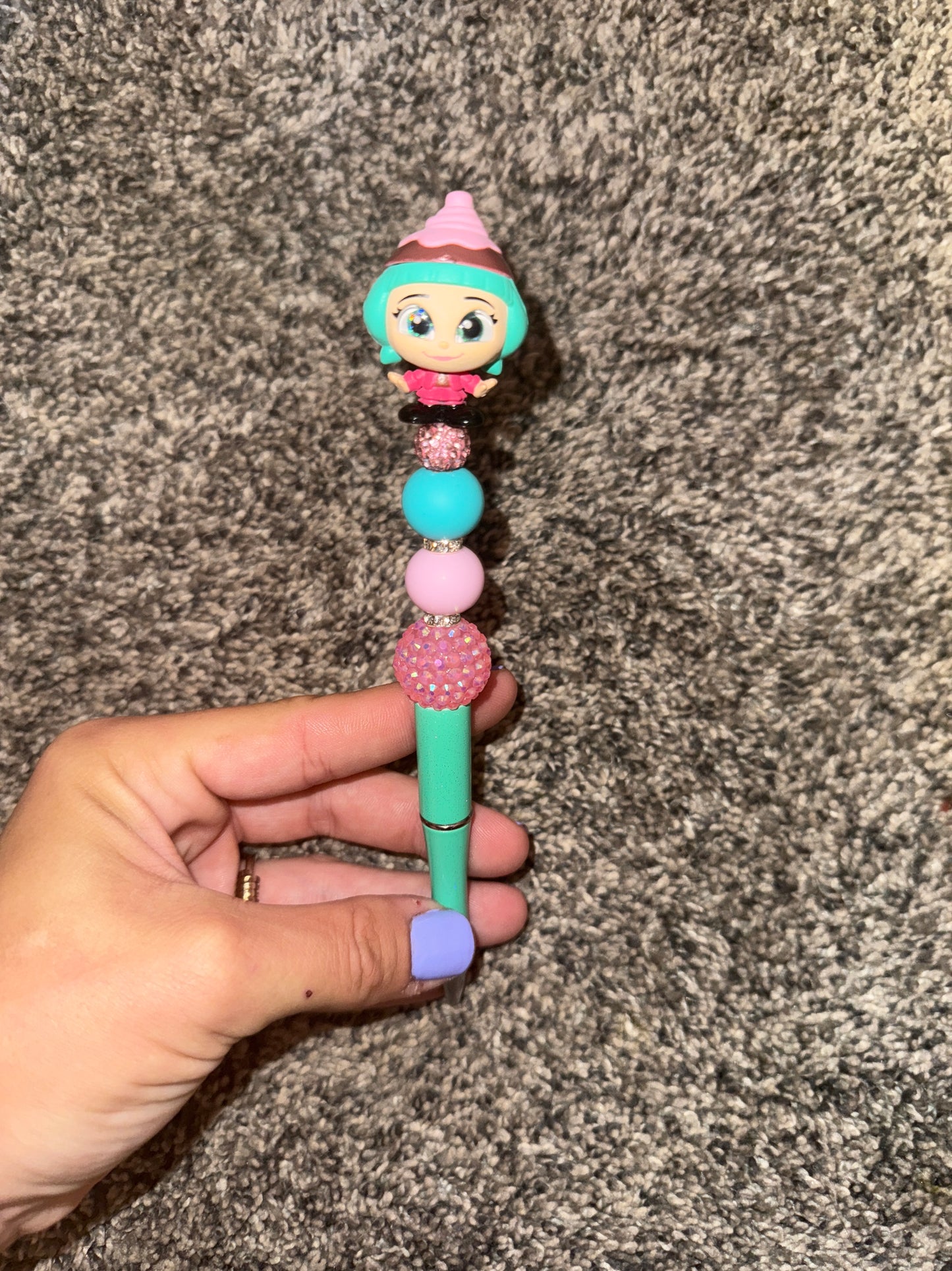 Doorable pens