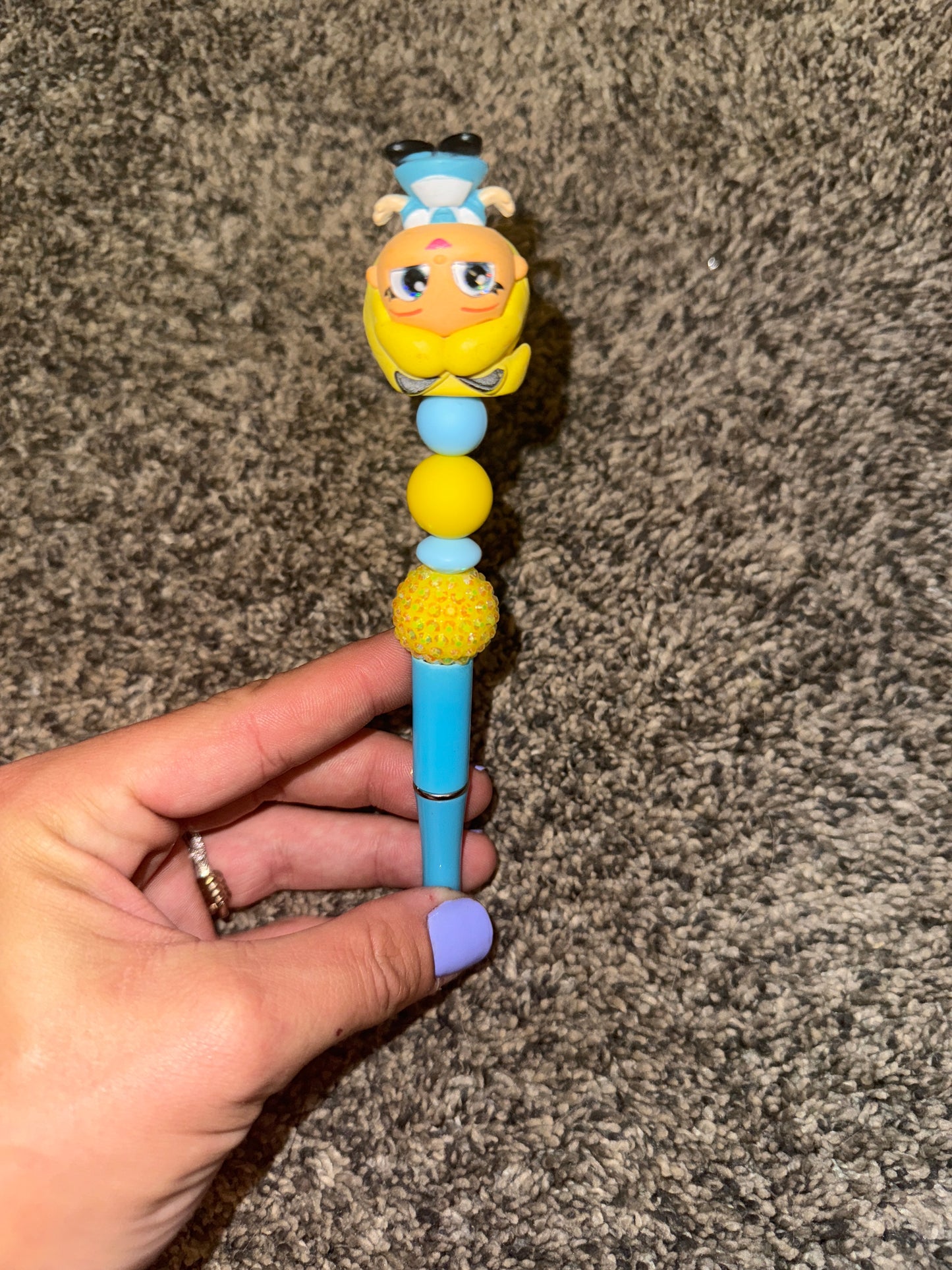 Doorable pens